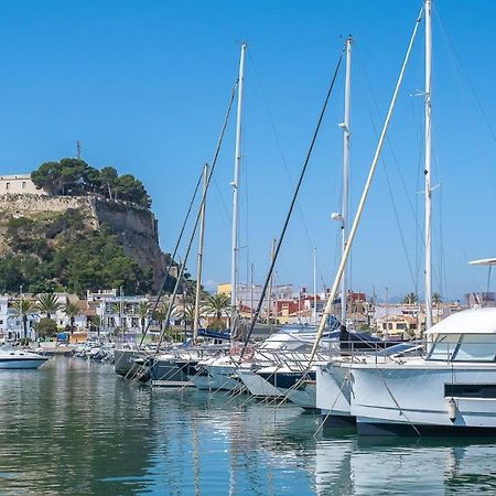 Elegante Apartamento Frente Al Puerto De Denia Bagian luar foto